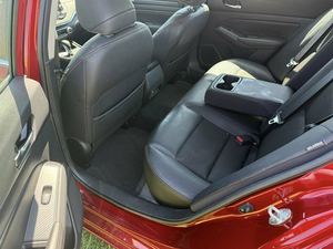 2020 Nissan Altima 2,5 SR Turbo AWD cuero oscuro R18 sedán listo para enviar - Product Image 4