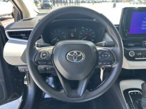 Toyota Corolla Híbrido LE 2023 Usado en Buen Estado - Product Image 3