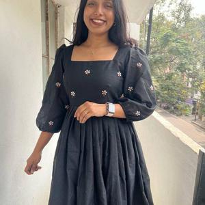 Vestido Maxi étnico Vintage para mujer, vestido largo fluido con gradas a la moda, Diseño de manga abullonada, ideal para uso diario y de ocasión - Product Image 5