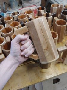 CRAFTSMANSHIP Tasse en bois Qualité supérieure Design moderne Parfait pour le thé, le café, le vin et la bière de Falak World Export - Product Image 6