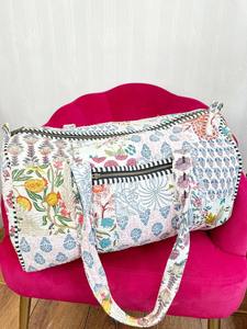 Manufacturer and Wholesaler Customized <b>Quilted</b> Duffle Bag Floral Weekender with Embroidery Fashion Style Canvas Zipper Closure - Product Image 6