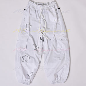 Cortavientos de esquí holgado personalizado al por mayor y pantalones de esquí Hipster holgados para mujer cierre de cremallera impermeable - Product Image 2