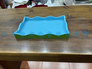 Plateau en laque vietnamien fait main de qualité supérieure, élégant plateau de service ondulé en MDF pour boissons et collations, fait main - Product Image 5