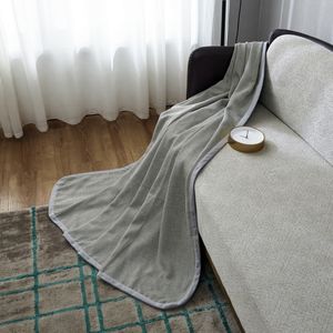 Manta de franela catiónica de felpa certificada ISO, tela de alta calidad para venta al por mayor y al por menor (OEM/ODM), ideal para personalización - Product Image 2