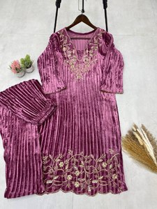 HERMOSO TRAJE DE TRABAJO CON PANTALÓN BORDADO TERCIOPELO FLORANTE - Product Image 3