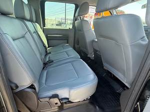 รถกระบะฟอร์ด เอฟ-250 ครูว์แค็บ ขับเคลื่อน 4 ล้อ ราคาประหยัด ตรวจสอบแล้ว เครื่องยนต์เบนซิน เกียร์อัตโนมัติ สภาพดี พร้อมใช้งาน - Product Image 3