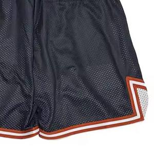 Pantalones Cortos de Baloncesto Negros Personalizados con Ribete Rojo y Blanco, Tejido de Malla Transpirable, Cintura con Cordón, Ropa Deportiva para Entrenamiento Atlético - Product Image 6