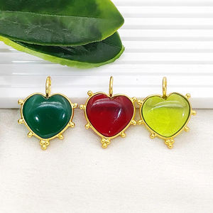 Pendentifs en forme de cœur en onyx vert, argent sterling 925 plaqué or, serti fantaisie, 14 mm, charmes en onyx vert, bijoux indiens, fournisseurs en gros - Product Image 4