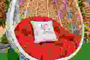 Ensemble de chaises suspendues en osier élégantes pour patio et balcon - Product Image 3