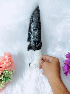 Magnifique poignard en obsidienne noire sculpté et gravé à la main de 10 pouces, figurine mascotte artisanale en pierre précieuse de qualité supérieure, Wiccan MUNTAHA AGATE - Product Image 2