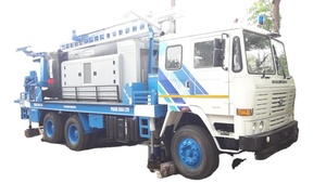 Meilleure qualité PRL PDTHR-450 450 mètres profondeur de forage nouvelle machine de forage de puits d'eau hydraulique montée sur camion 12 pouces - Product Image 2