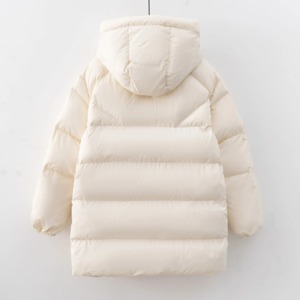 Chaqueta acolchada de gran tamaño de alta calidad, chaqueta acolchada de diseño personalizado para mujer, chaqueta de invierno con capucha elegante al por mayor - Product Image 2