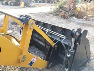 Retroexcavadora CAT 420F Usada, Minicargadora 4x4, Cargadora Frontal, Modelo 2023, Carga Nominal de 2 Toneladas - Product Image 2