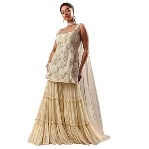 Juego de Georgette Kurta Sharara bordado OffWhite con trabajo de lentejuelas y Dupatta para ropa festiva de fiesta de boda - Product Image 2