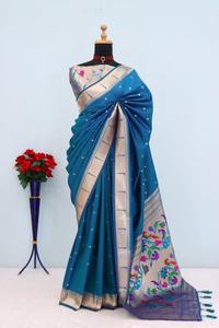 Saree de seda suave de diseñador de estilo Banarsi con blusa elegante Ropa de boda exclusiva para fiestas Ropa de Sari étnica para mujeres y niñas más vendidas - Product Image 5