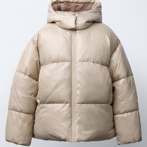 แจ็กเก็ตพร้อมซับในขนเทียมสำหรับฤดูหนาววัสดุเปลือกนิ่มสำหรับใส่สบายและใส่สบายแขนยาวราคาถูกสีพื้น - Product Image 2