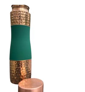 Bouteille d'eau classique en cuivre pur, étanche, en forme sans couture, avec des bienfaits ayurvédiques, fabriquée en Inde, cadeau d'anniversaire pour hommes et femmes - Product Image 5