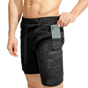 Short de plage double épaisseur pour homme, short chaud uni en polyester teint à prix de gros, taille moyenne avec cordon de serrage - Product Image 1