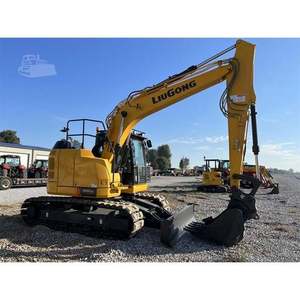Nouvelle pelle sur chenilles 915F CR 2025 – Type mobile efficace - Product Image 1