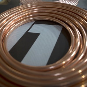 Tubo de cobre puro de nivel industrial con más de 99.9% tubos de cobre para sistemas eléctricos e instalaciones grandes - Product Image 3