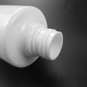 Bouteille de shampooing et d'après-shampooing en plastique PET cylindrique blanc personnalisée de 250 ml (8 oz) avec pompe rechargeable pour lotion corporelle hydratante cosmétique - Product Image 6