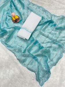 Nouveau design de sari long en soie pure, tendance, sur mesure, pour les occasions spéciales (fêtes, événements) à venir, avec pièce de blouse. - Product Image 6