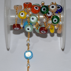 Magnifique chaîne de perles multicolores et de perles de rocaille, plaquée or, faite à la main, pour la création de bijoux - Product Image 1