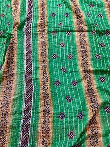 Green Color Way Kantha <b>Quilt</b>, Handmade Blanket Reversible Kantha <b>Throw</b>, Cotton Sari Kantha Bedspread Hand Stitched <b>Quilts</b> - Product Image 6