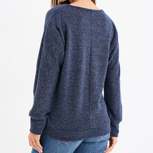 Pull-over décontracté thermique durable pour femme avec fermeture éclair, coutures renforcées, toucher doux, vêtement d'hiver fiable - Product Image 3