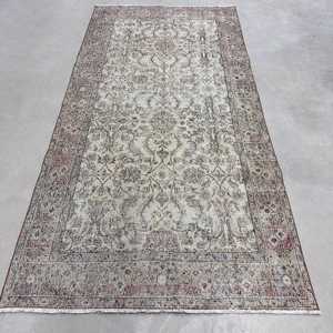 Vintage Large Rug, 4.6x9.4 ft Turkish Rug, <b>Red</b> <b>Wool</b> Rug - Product Image 1