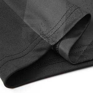 ชุดฟุตบอลชุดยูนิฟอร์มฟุตบอลดีไซน์ใหม่ชุดนักฟุตบอลออกแบบโลโก้ได้ตามต้องการ2023 - Product Image 4