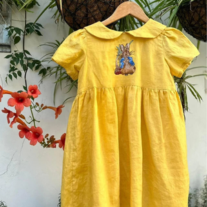 Robe brodée à la main en lin doux pour bébé fille Style décontracté pour le premier anniversaire des tout-petits OEM Made in Vietnam - Product Image 1