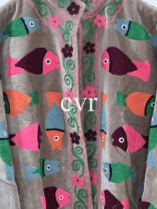 Abrigo de Lujo para Mujer, Chaqueta de Terciopelo Hecha a Mano con Bordado Suzani, Estilo Uzbeco Ecológico, Bohemio de Invierno para Fiestas - Product Image 2