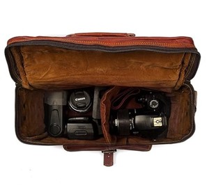 Sac en cuir marron véritable pour appareil photo reflex numérique avec fermeture à glissière Design pliable pour un emballage facile Fournisseur indien - Product Image 1
