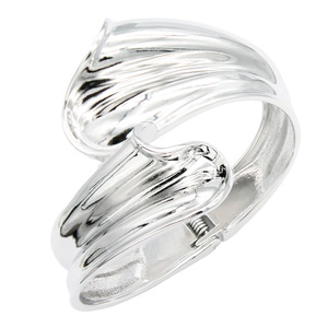 Braccialetti di moda incernierati in rodio placcato elegante Design del braccialetto per le donne - Product Image 1