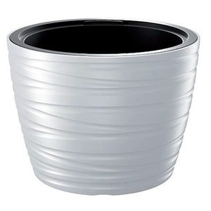 Fioriera bassa con serbatoio da 48L Maze in plastica bianca 47,5 (lunghezza) x 47,5 (larghezza) x 34,9 (altezza) cm - Product Image 1
