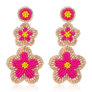 Pendientes de gota con estilo hechos a mano para mujeres y niñas, rosa y semilla de oro con cuentas y diseño de cuentas de botella de moda - Product Image 5
