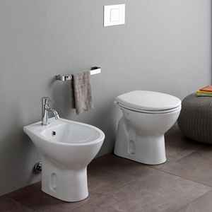 Set di Sanitari a Pavimento Corsica: Coppia di WC e Bidet - Product Image 1