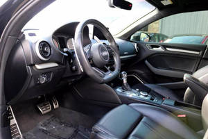 Audi S3 2.0T quattro Premium Plus 2020 en parfait état - Product Image 3