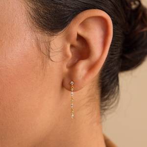 Pendientes colgantes de diamantes Marquesa delicados chapados en oro y plata 925, tachuelas colgantes delicadas para fiesta, boda, joyería, regalo para ella - Product Image 4