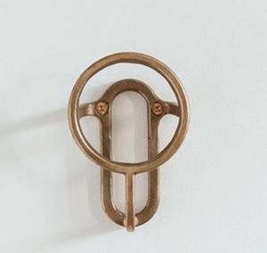 Anneau de serviette plaqué or en fer massif pour l'intérieur de la salle de bain moderne et la décoration de la maison luxueuse avec un design élégant - Product Image 1