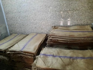 Sacs en tissu de jute 100% d'occasion - Product Image 3