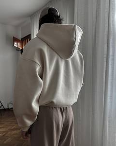 Sudaderas con capucha de algodón beige con logotipo personalizado en relieve Unisex de gran tamaño Yingling 600gsm Streetwear Men Hoddie - Product Image 6