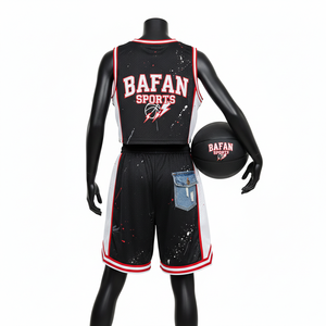 Ensemble maillot et short de basketball pour femmes, 180 GSM, maille polyester respirante, panneau latéral en mesh, sublimation, logo personnalisé, ensembles pour femmes - Product Image 2