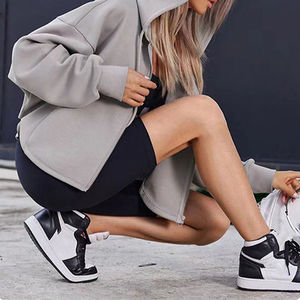 Sweatshirts à capuche zippés avec logo brodé personnalisé pour femmes Sweatshirts courts en polaire Sweat à capuche à manches longues en coton et polyester - Product Image 5