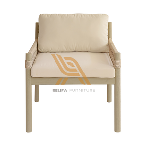 Fauteuil de salon en rotin avec coussins doux assortis et structure en bois de teck pour la décoration de la maison - Product Image 1