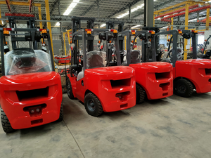 WELIFTRICH Montacargas Nuevo con Motor Chino de 3 y 5 Toneladas, Modelo CPCD, Mástil de 3 Etapas, Tipo de Operador con Asiento, para la Industria de Restaurantes - Product Image 2