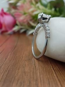 Anillo de Boda de Lujo para Mujer, Chapado en Oro de 10K y 18K, Corte Ovalado Natural VVS, Estilo Hip Hop, para Fiestas, Aniversarios, Clásico - Product Image 5