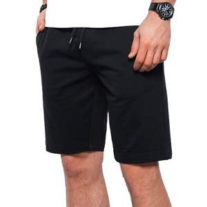 Pantalones cortos deportivos populares High Street Essentials para hombre con logotipo personalizado hasta la rodilla GYM Camisas de manga corta con botones para hombre Conjunto de dos pantalones cortos - Product Image 1