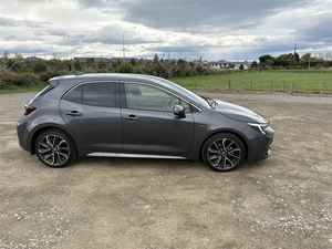 Compre Ahora Auto Usado <span class=keywords><strong>Toyota</strong></span> <span class=keywords><strong>Corolla</strong></span> ZR 2025 1.8P HEV CVT FWD <span class=keywords><strong>HB</strong></span>/5D/5S SUV, Listo para Enviar - Product Image 1